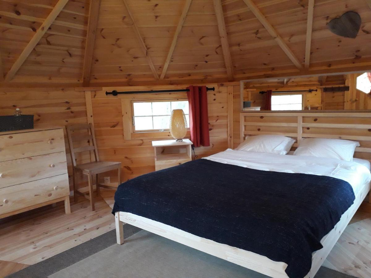 Camping Le Vallage Attigny Buitenkant foto