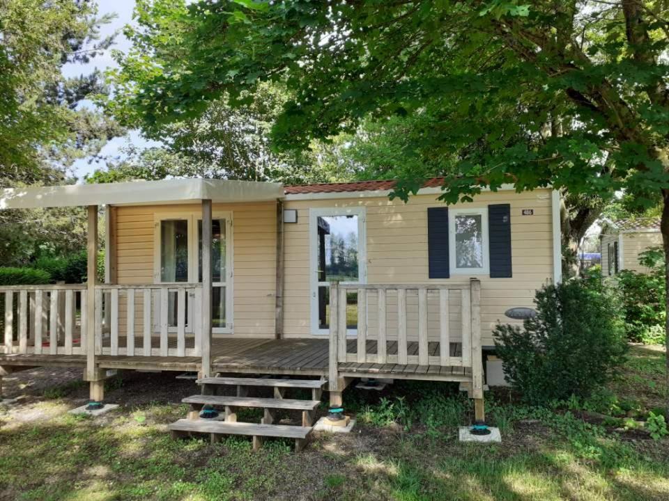 Camping Le Vallage Attigny Buitenkant foto